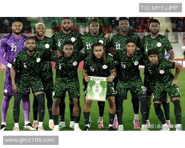 非洲足球明星的璀璨之路与荣耀时刻揭秘